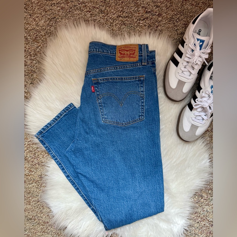 Levi's Women’s  Blue Straight Jeans Classic Denim